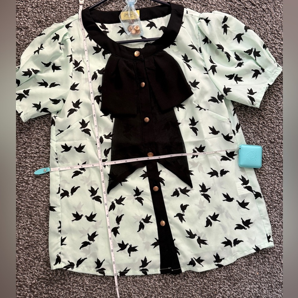 Chic Black And Mint Bird Pattern Blouse - image 7